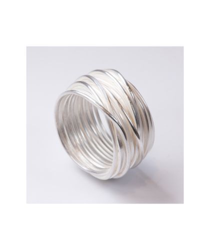 The Garnered - Disa Allsopp Round Wire Silver Spaghetti Ring 420 X 500 Px