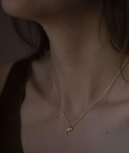 The Garnered - Sia Taylor Mn3 Y Yellow Gold Necklace 2